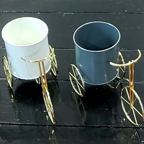 Tricycle Candle/Flower Holder Set - Picture 5 of 8